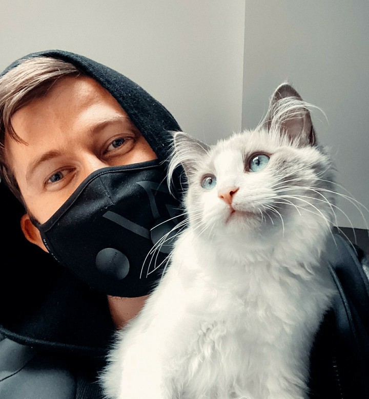 Alan.... cat....