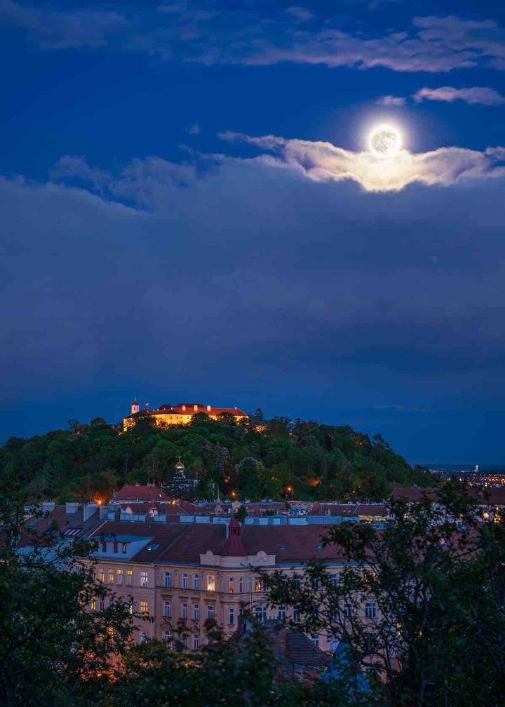 Večerní Brno