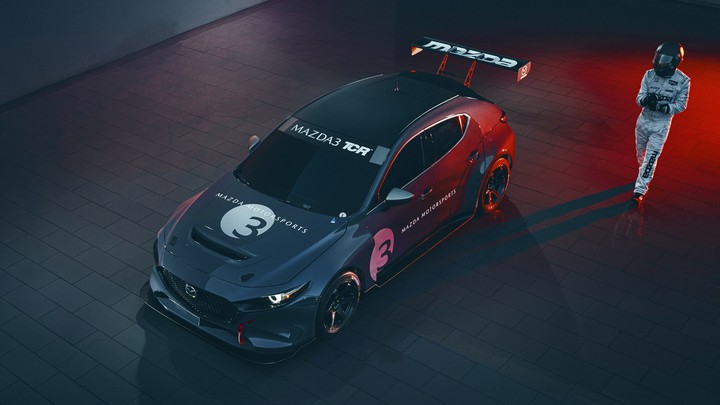 Mazda 3 TCR Sports