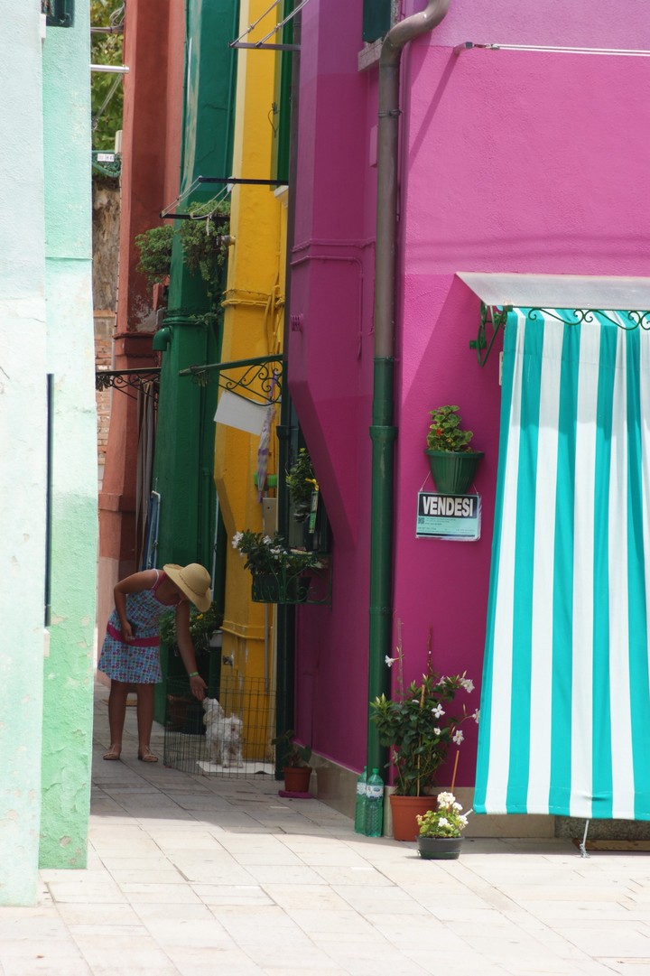 Walk in Burano