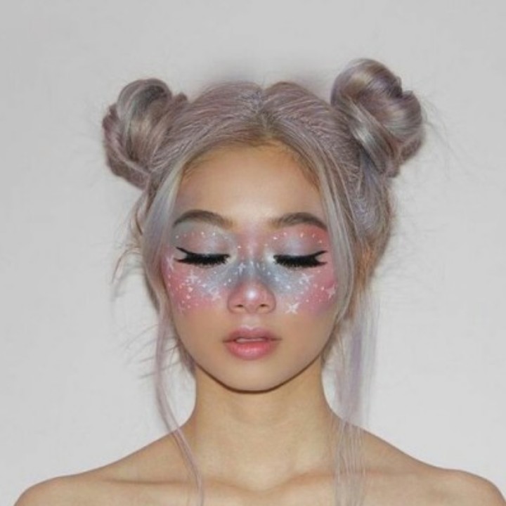 tumblr space buns hairstyle