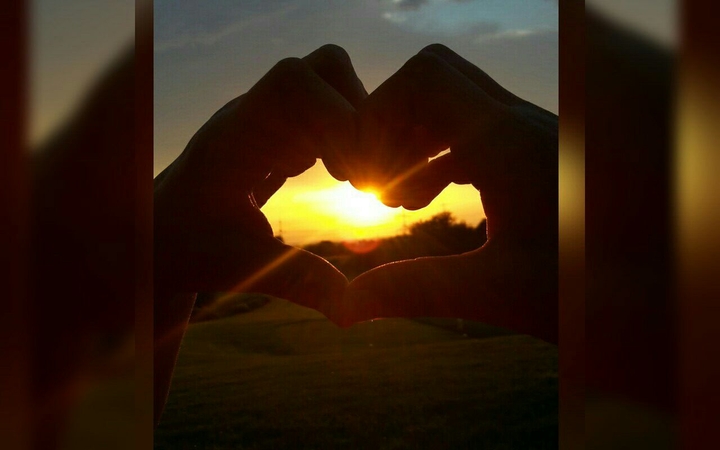 sunny friday 's sunset