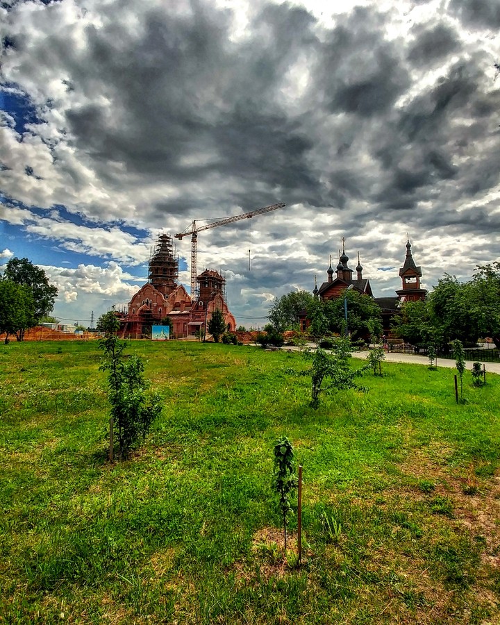 Москва. Россия. Лето.