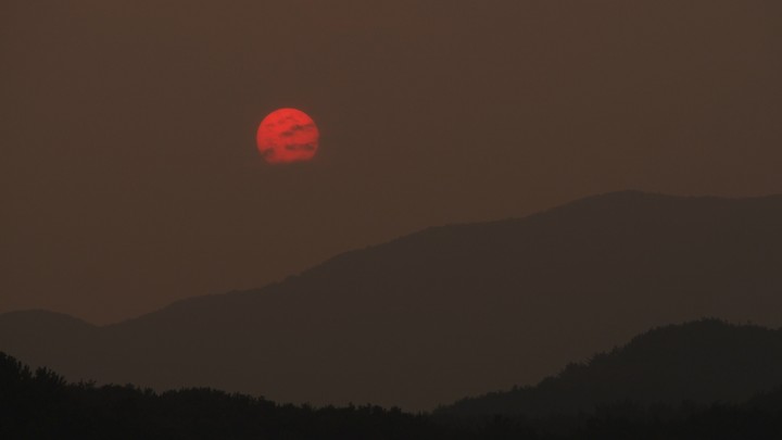 red sun