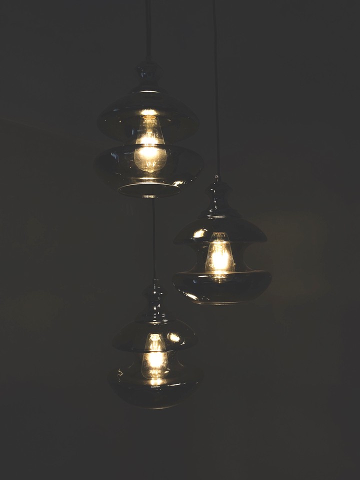 black bulb