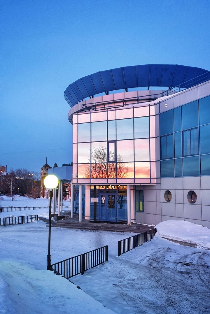 Winter sunset in Tomsk