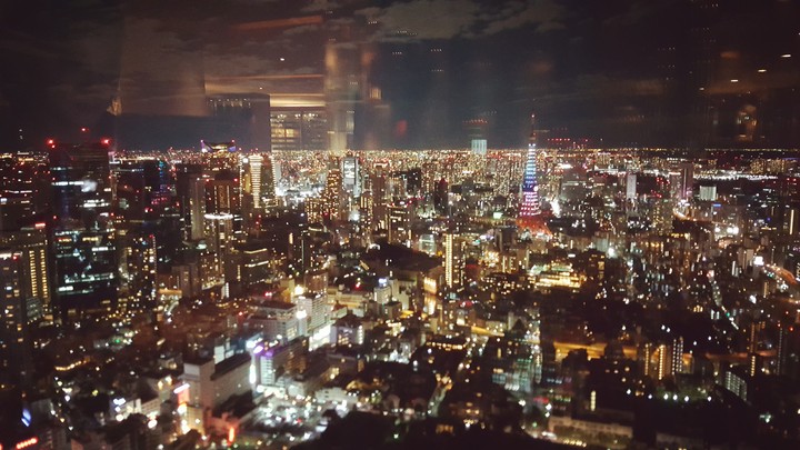 Christmas Eve's Roppongi Mori Club, Tokyo Night