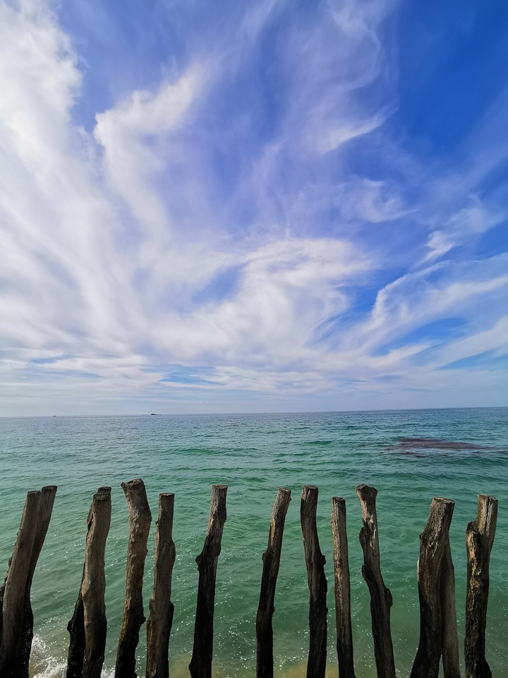 Sea & Sky