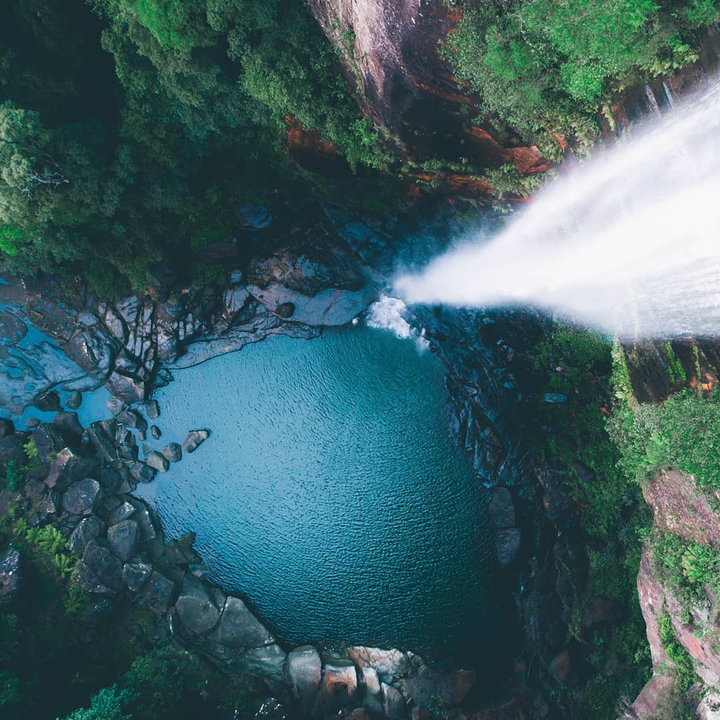 water falls