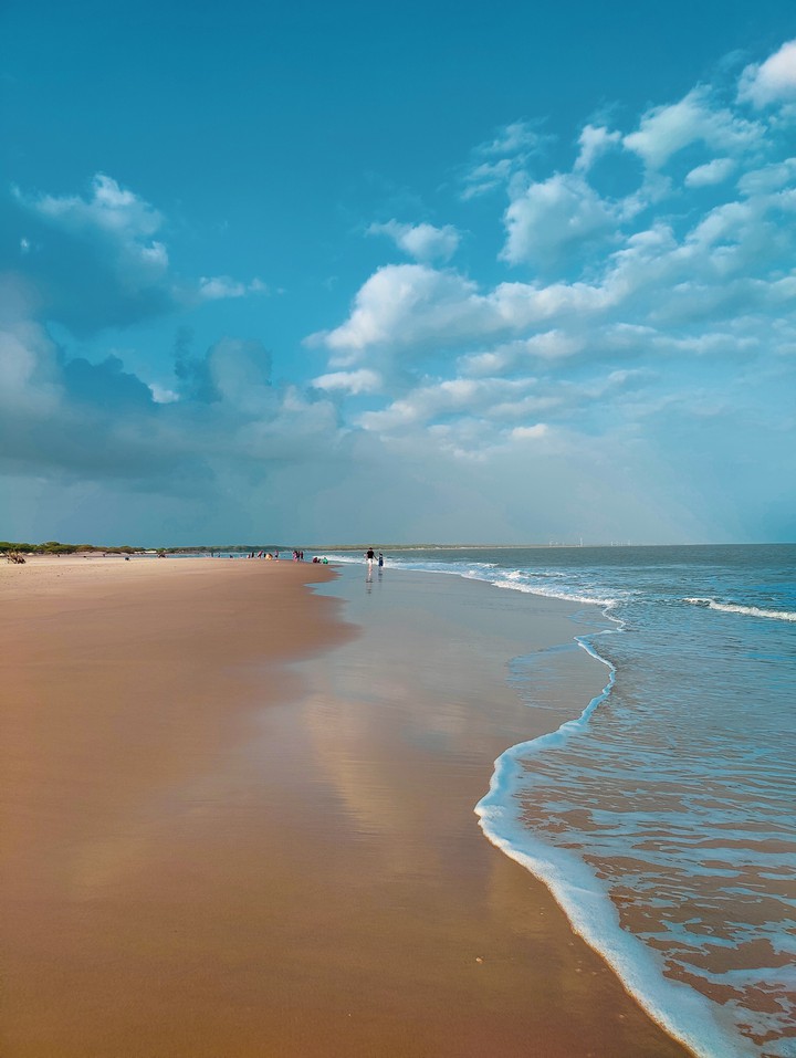 SKY N BEACH
