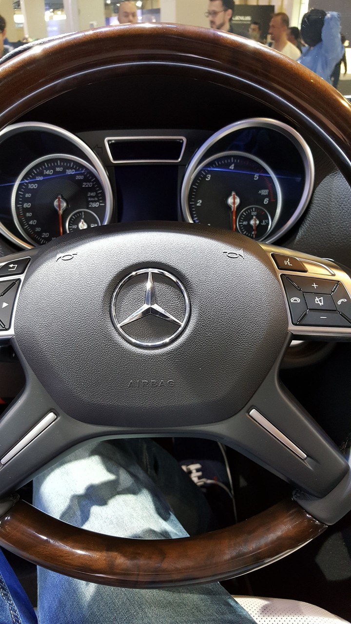 Mercedes