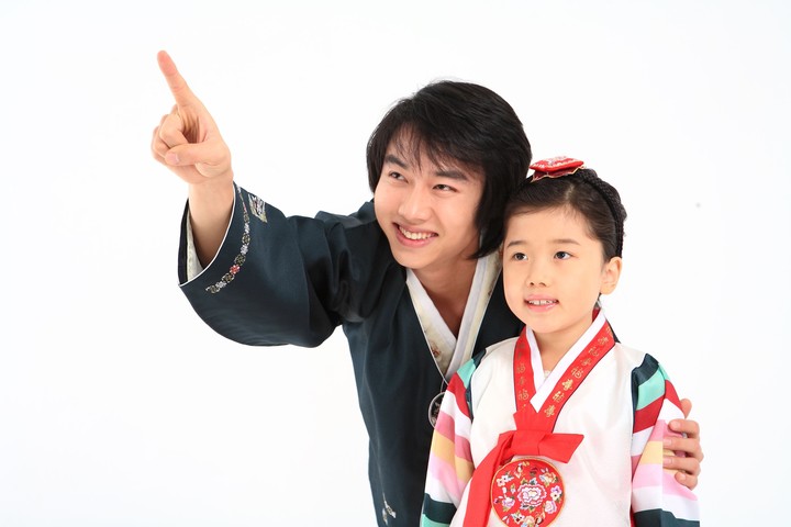 Family in Korean Dress