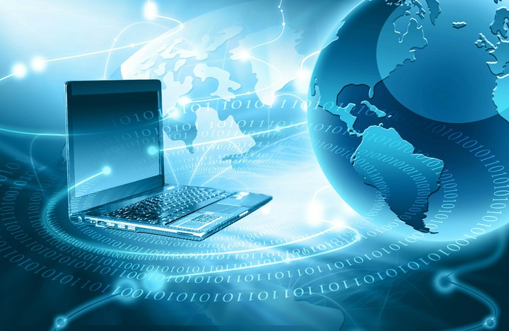 Globe and laptop