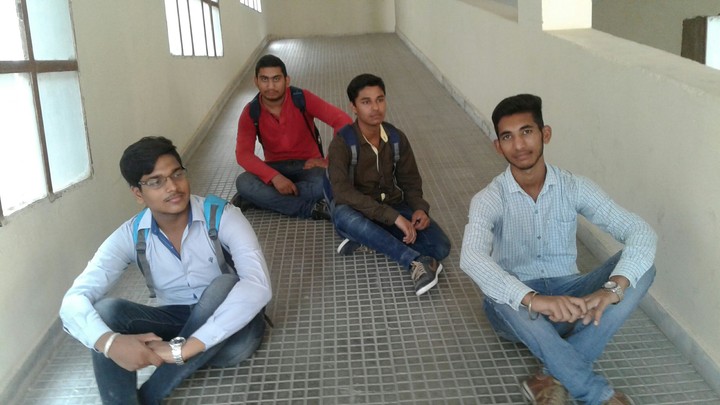 vehli janta
