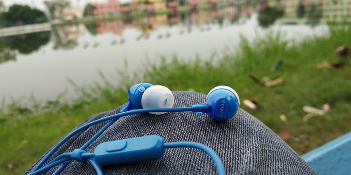 Headphones