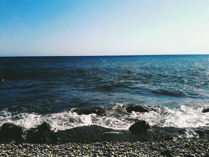 Море