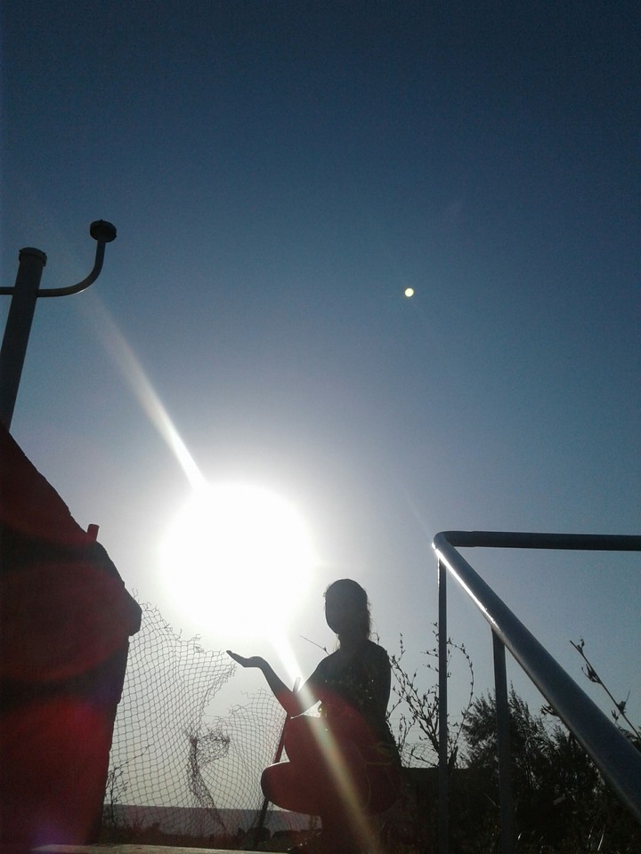 sun and girl