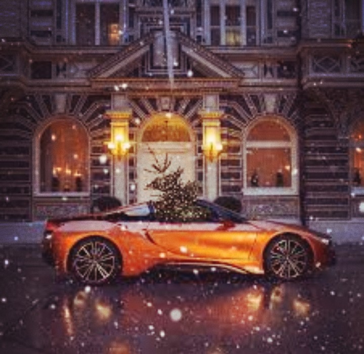 i8
