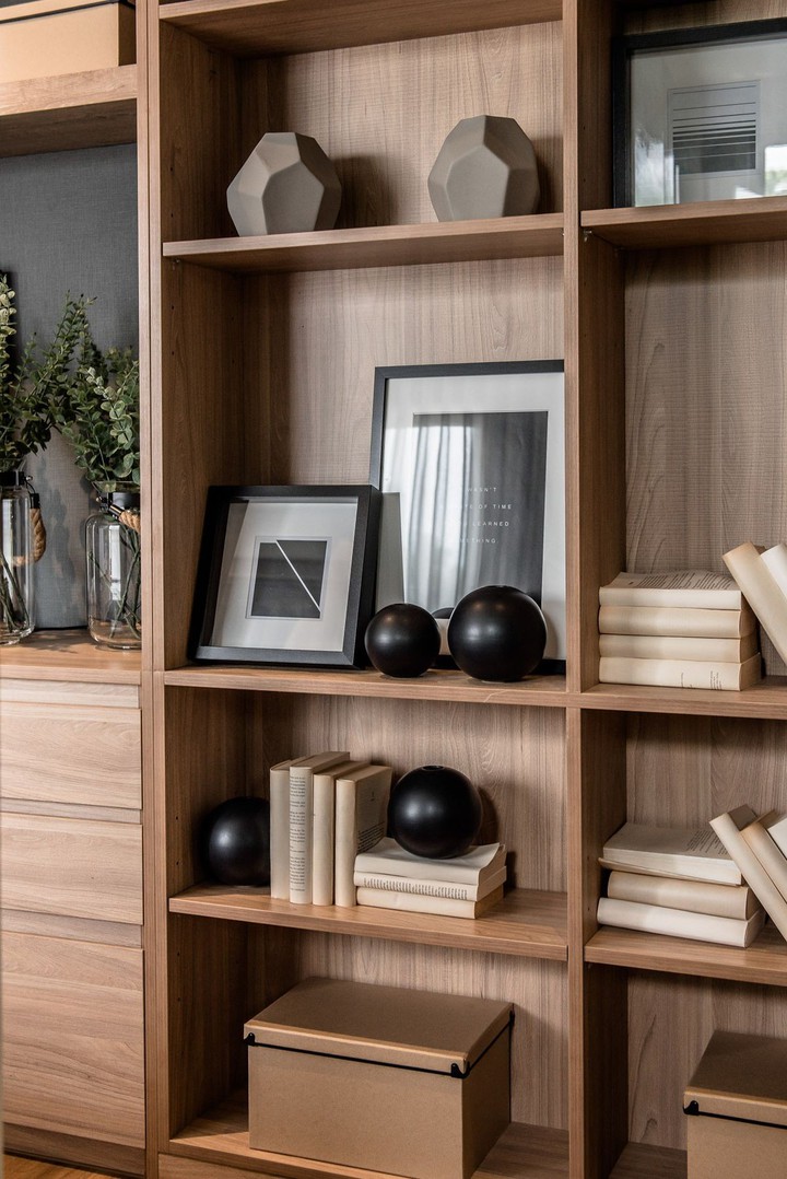 Bookcase - Things