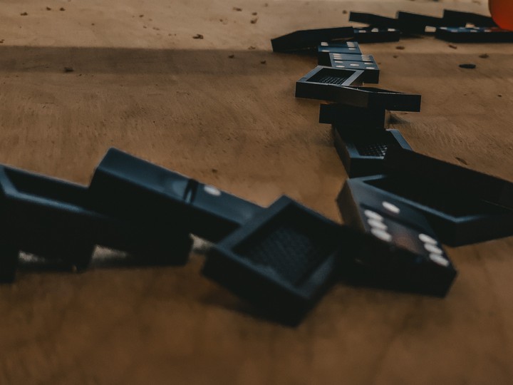 Black domino wallpaper