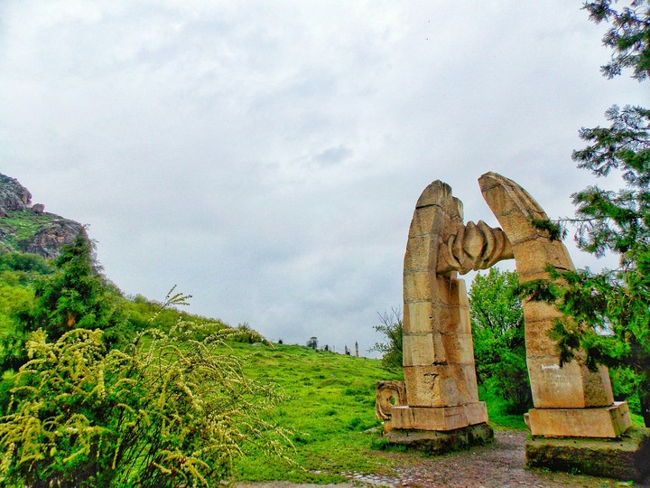 Süleyman dağı mountain