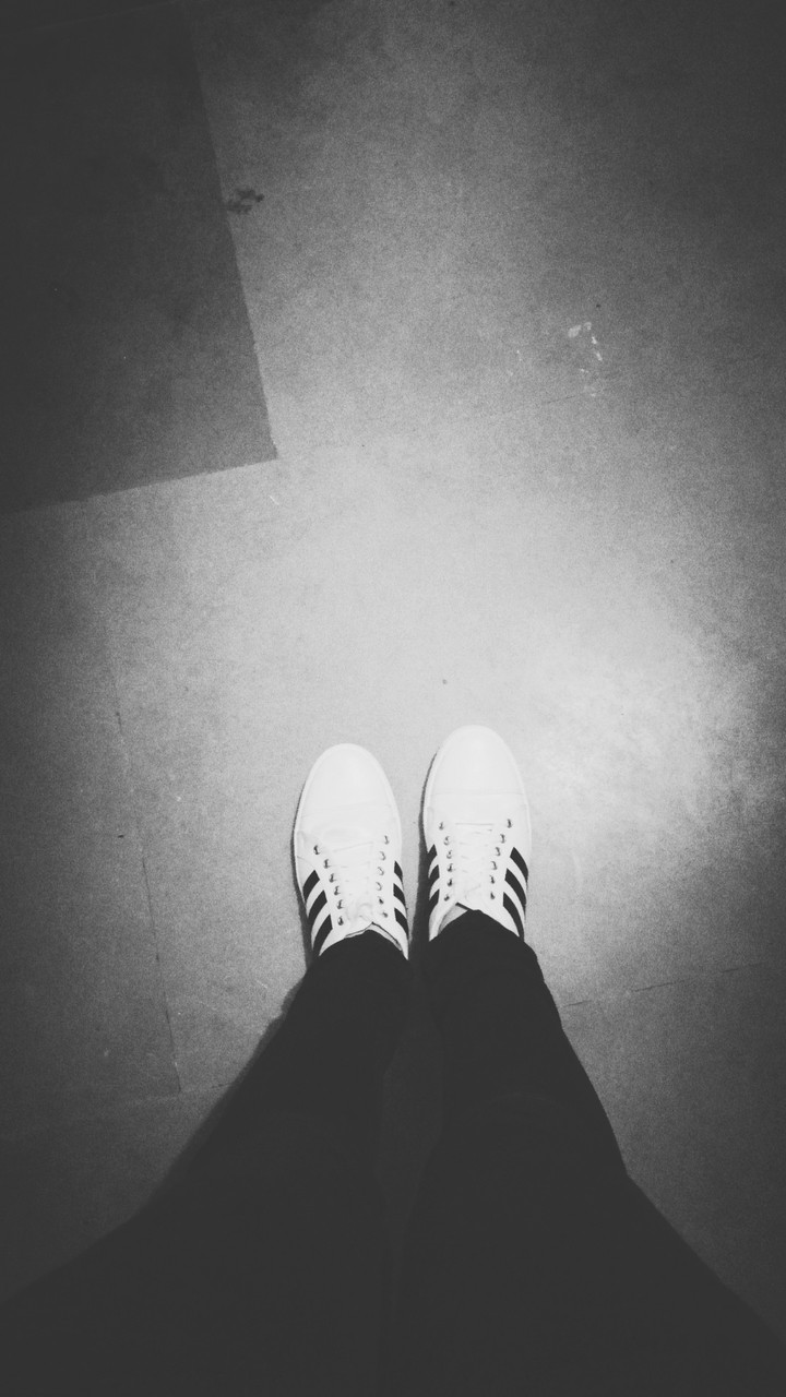 never stop your feets