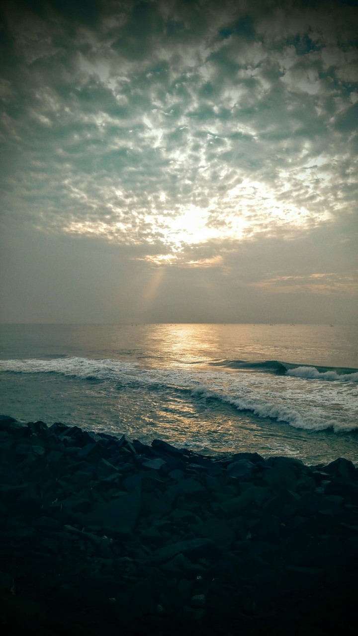 towards the edge of the earth 