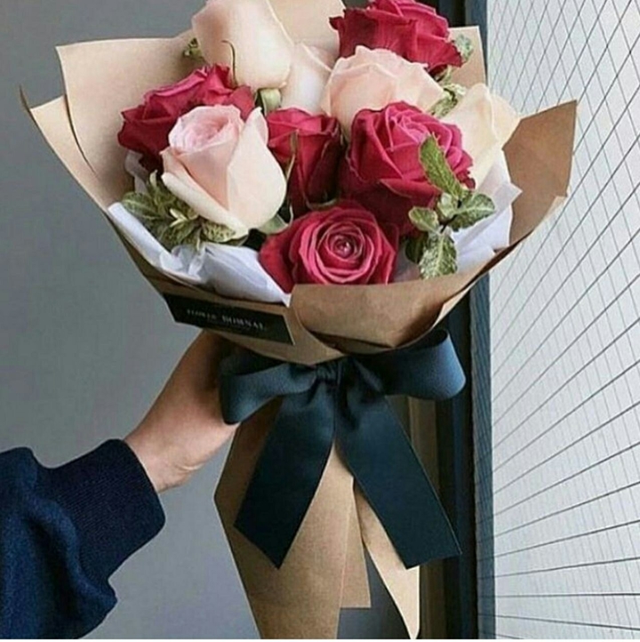 ياعاشقه الورد ابقي علي وعدي