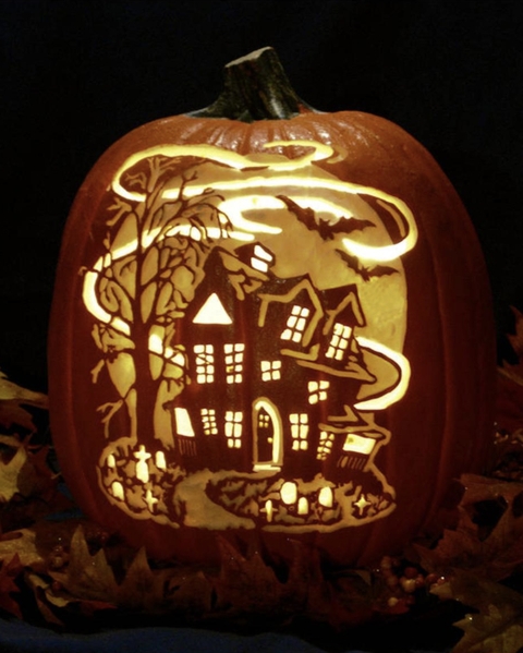 haunted mansion carving