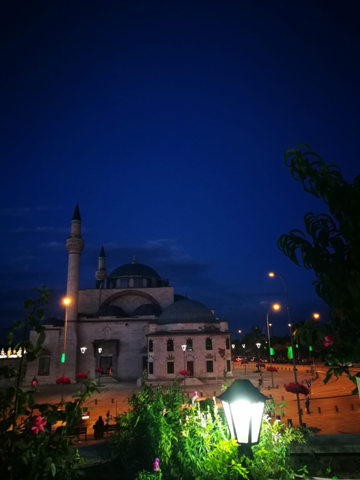 gece