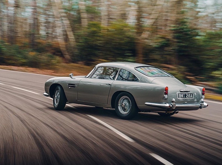 Aston Martin DB5