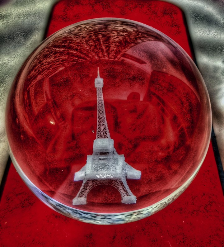 ||Paris||