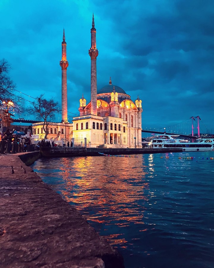 Bule Mosque