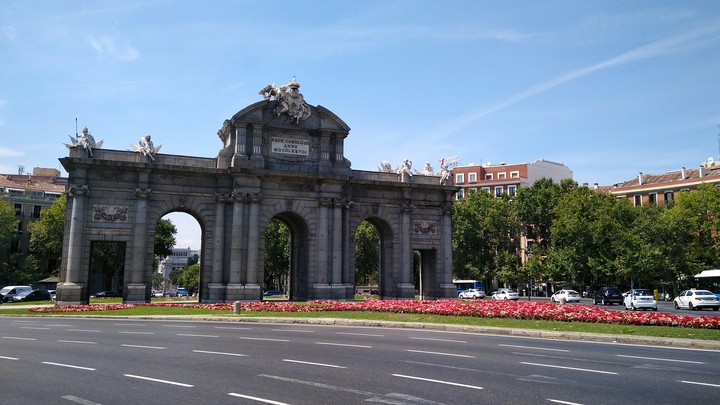 puerta de alcala