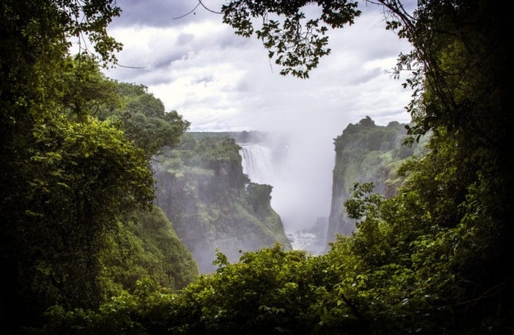 beautiful view Musiyatunya ( Victoria falls)