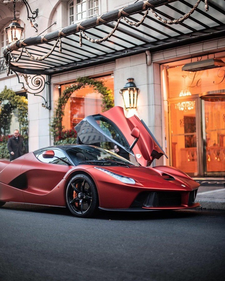 La Ferrari