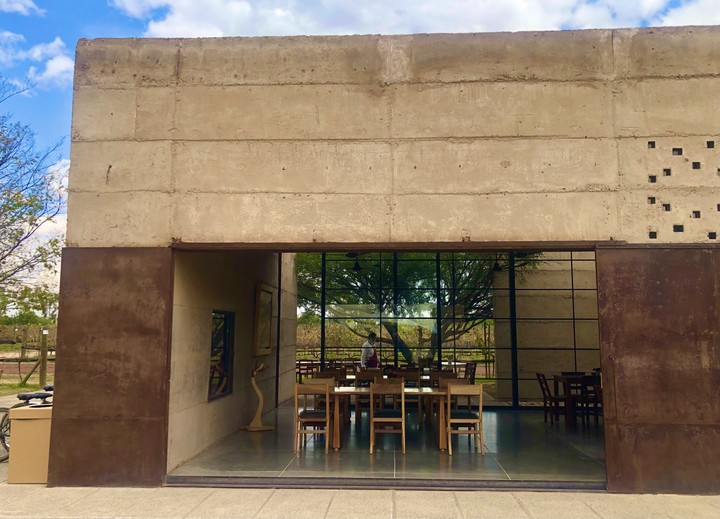 Restaurante en Cuna de Tierra
