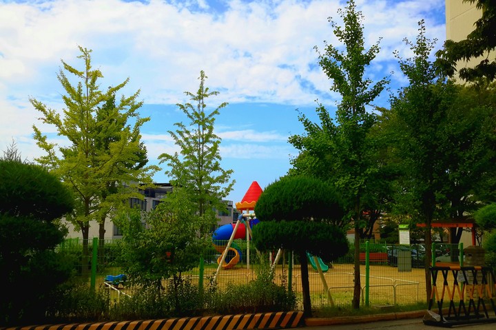 아파트 놀이터