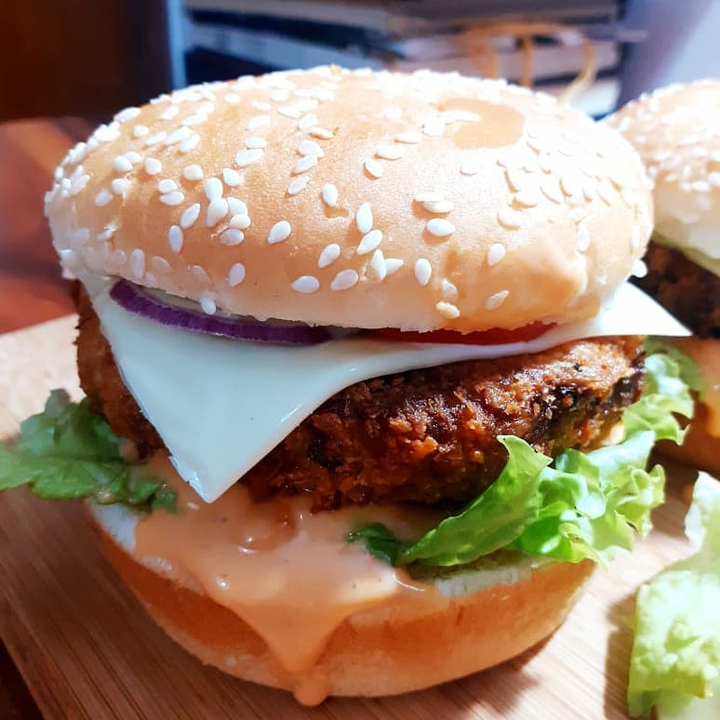 Delicious Burger