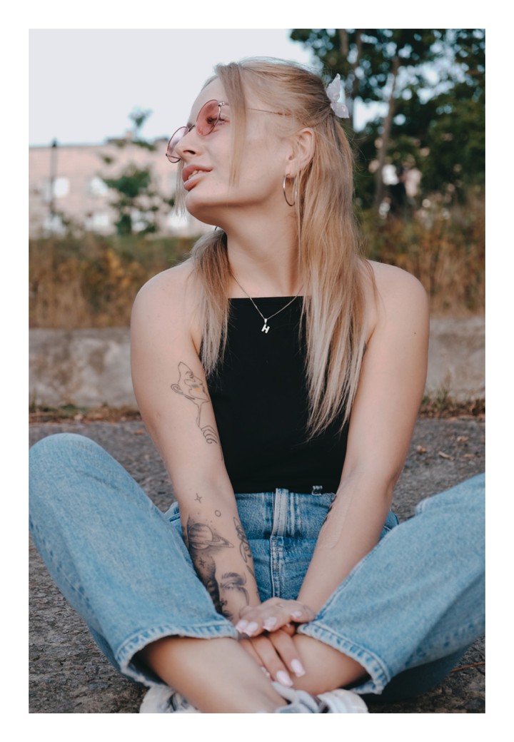 .