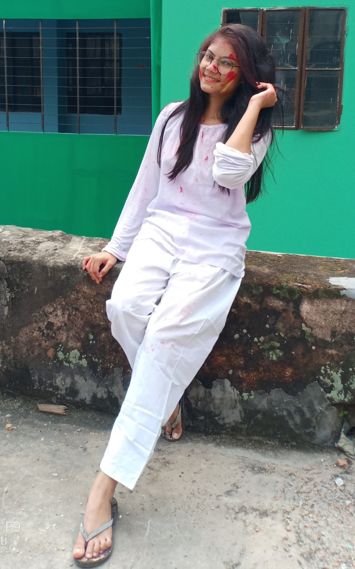 রঙিন