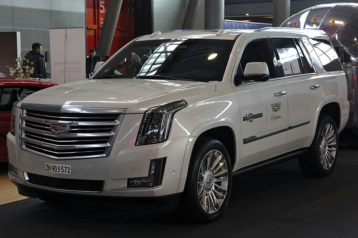 2019 escalade