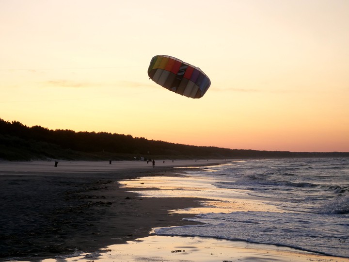 Drachen, Strand, Meer, Wellen, Sonnenuntergang