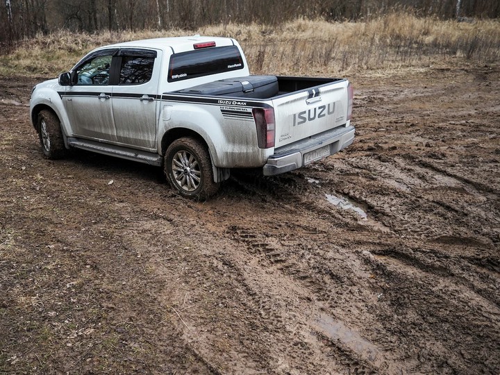 isuzu