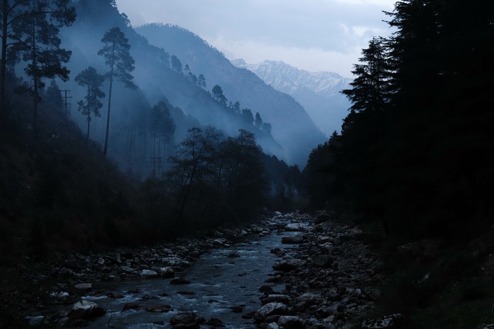 Foggy Mountain Kasol Valley