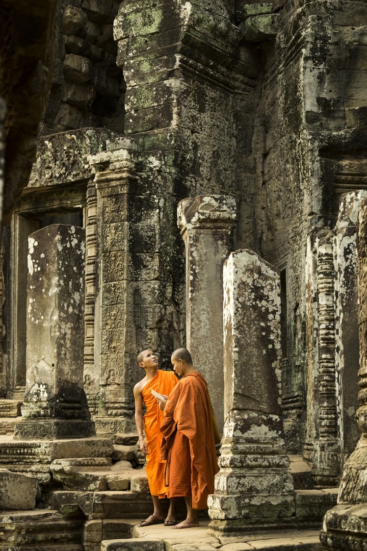 Tibet Monks