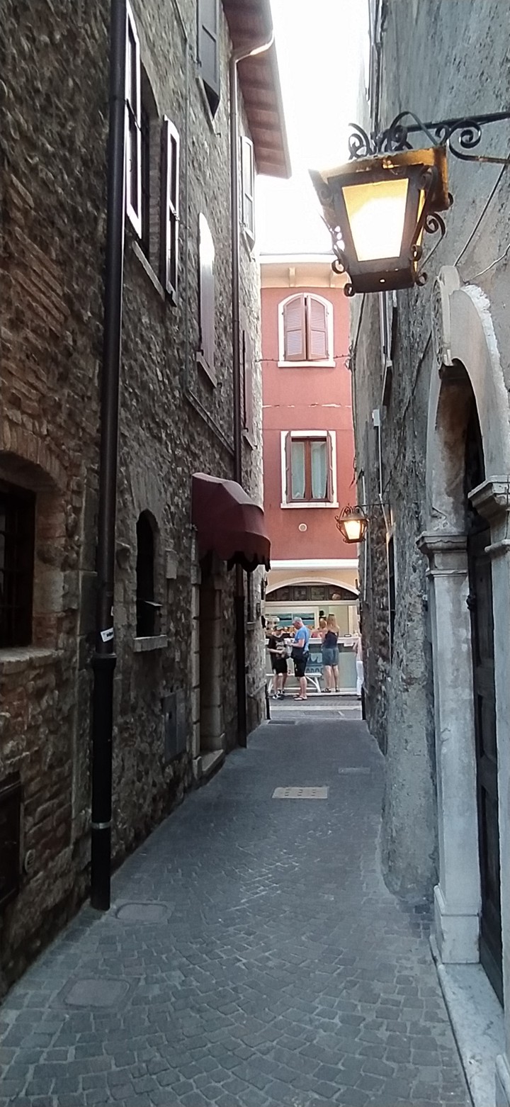 Alley in Bardolino