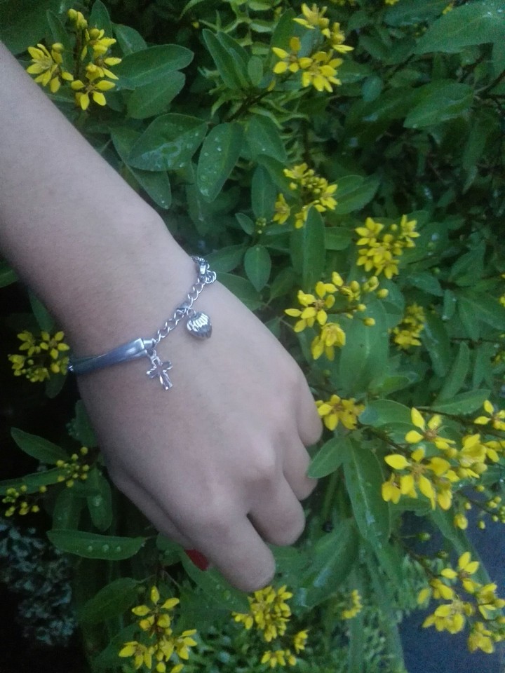 Cross Heart