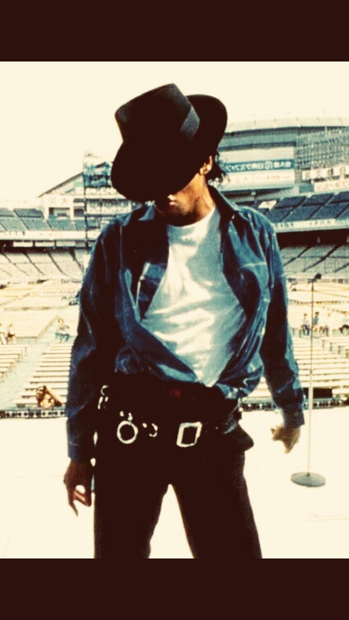MJ