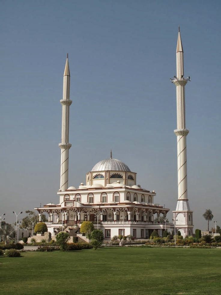 Beautiful Mosque Punjab Pakistan